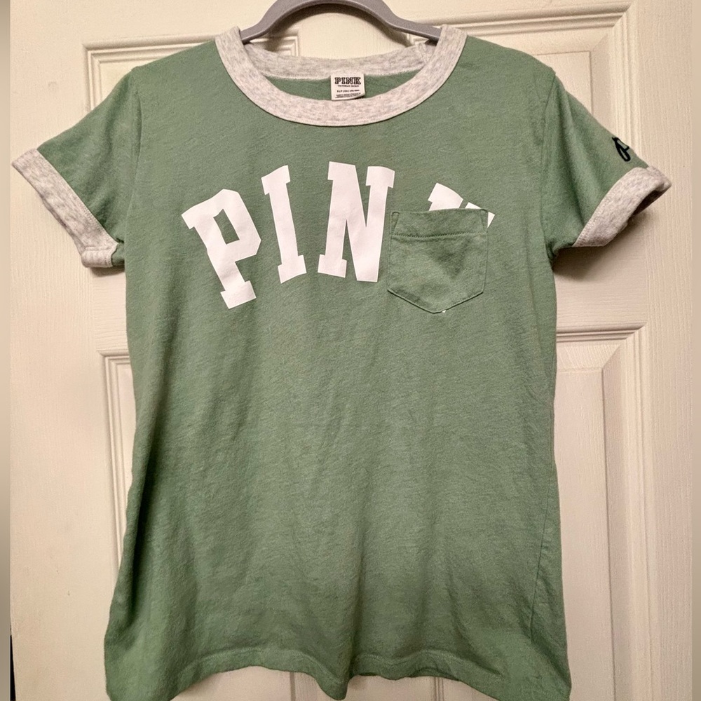 PINK Victoriaβs Secret TShirt Green w/light Gray trim Size Small EUC